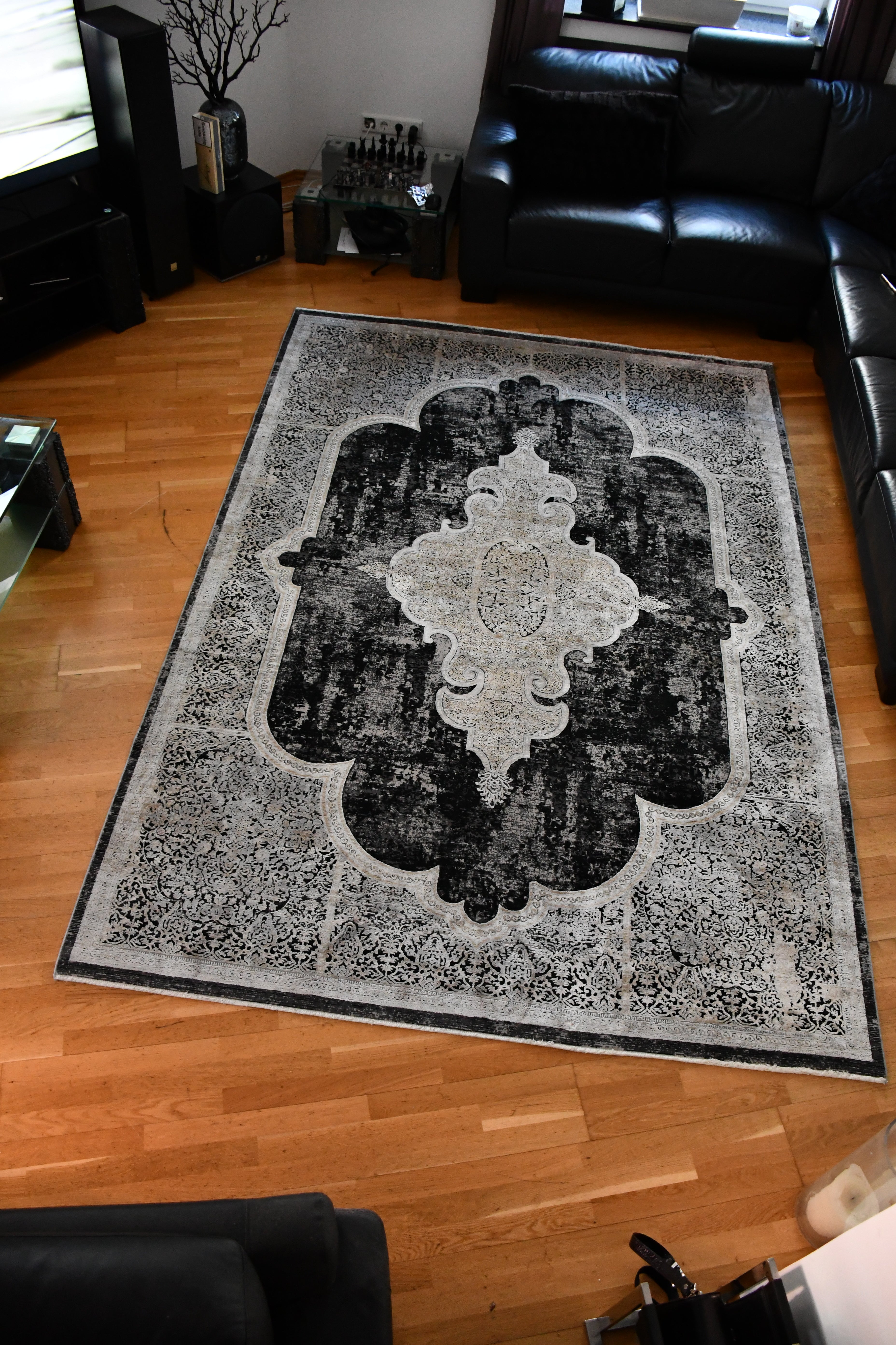 Anatolian Turkish Carpet - Beta