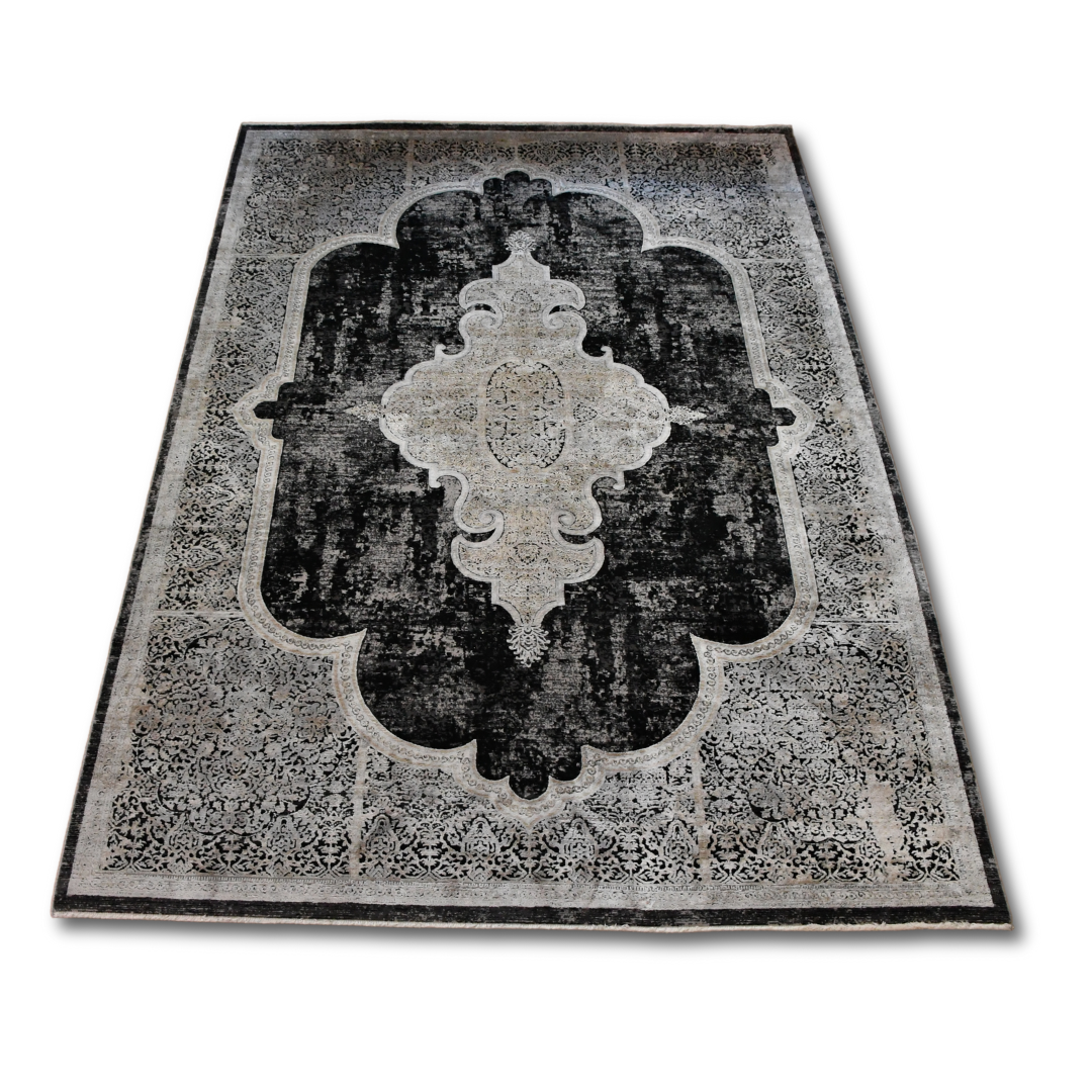 Oriental Vintage Carpet 200