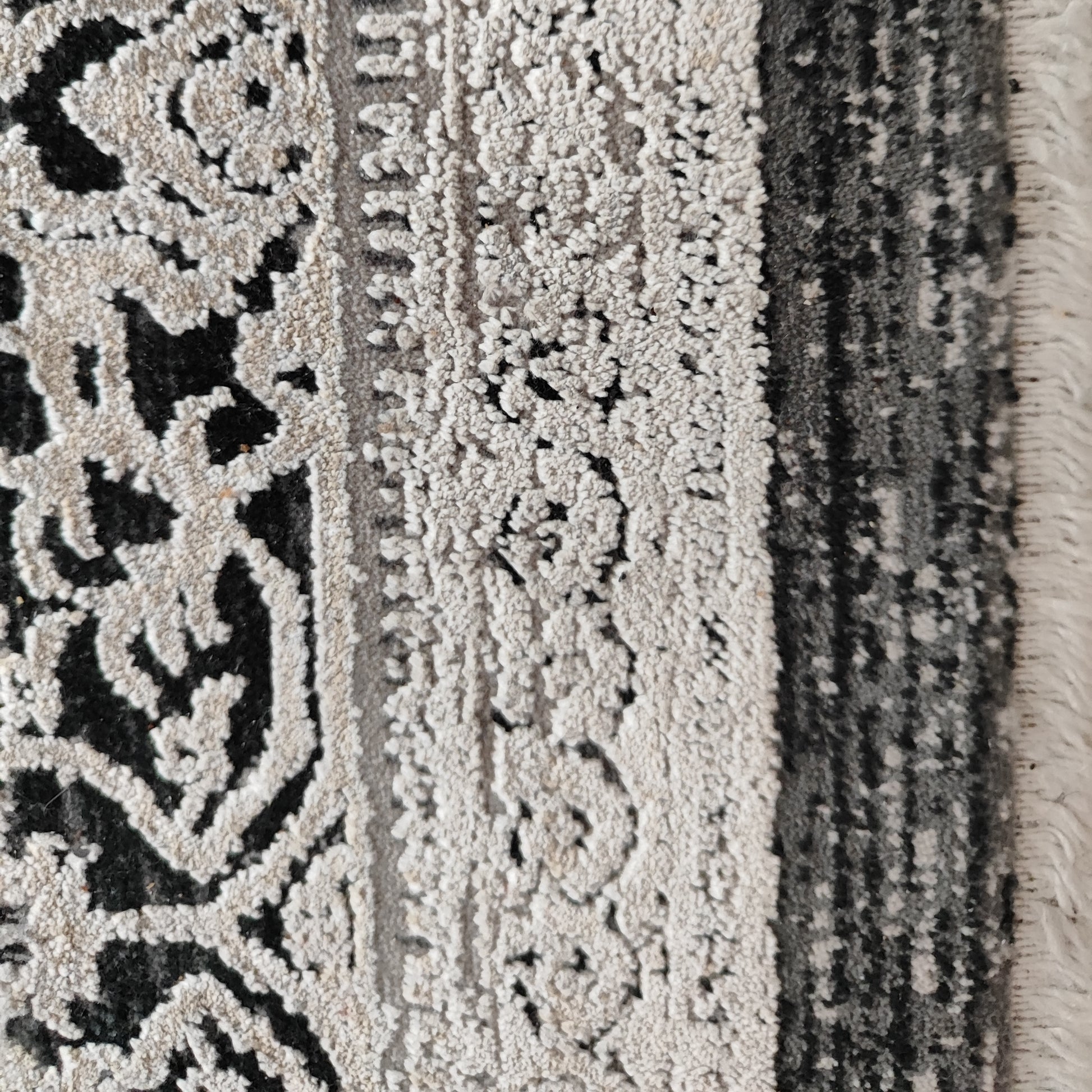 Oriental Vintage Carpet 200